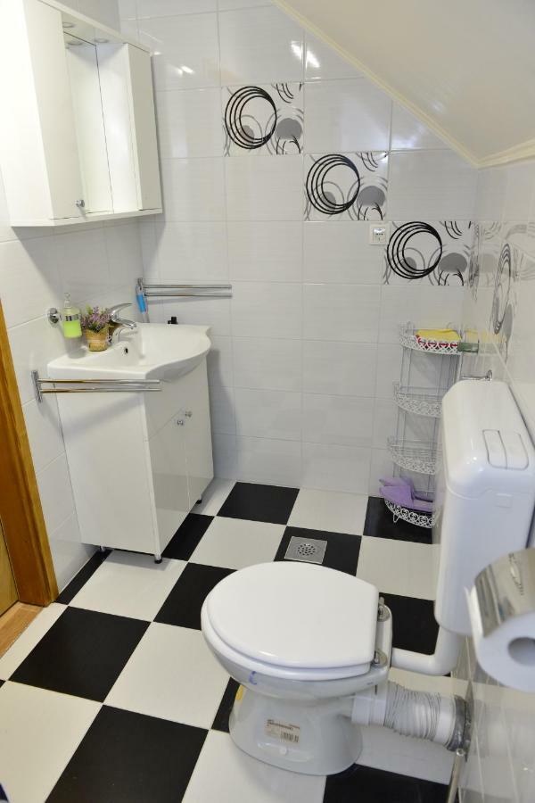 Apartmani Miscevic Josipdol Kültér fotó