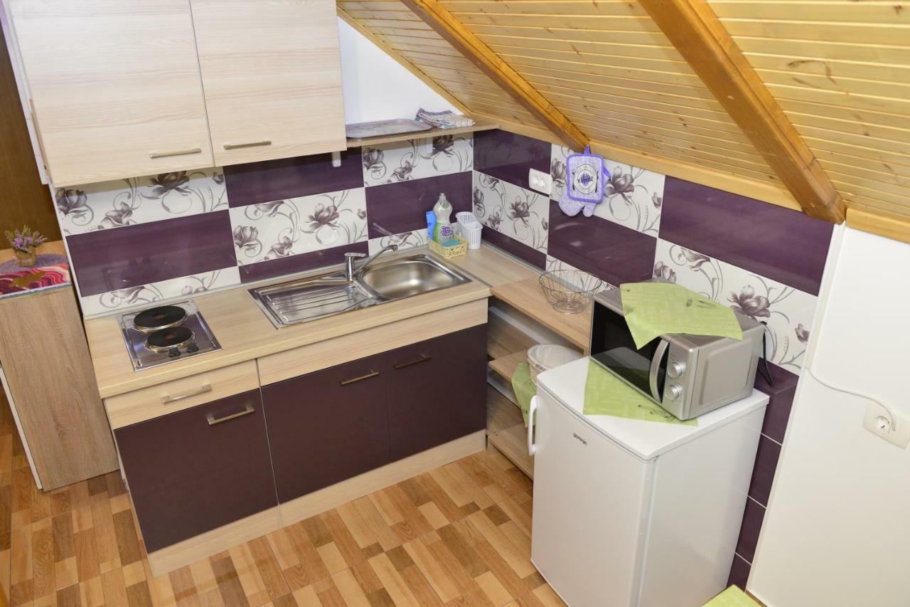 Apartmani Miscevic Josipdol Kültér fotó